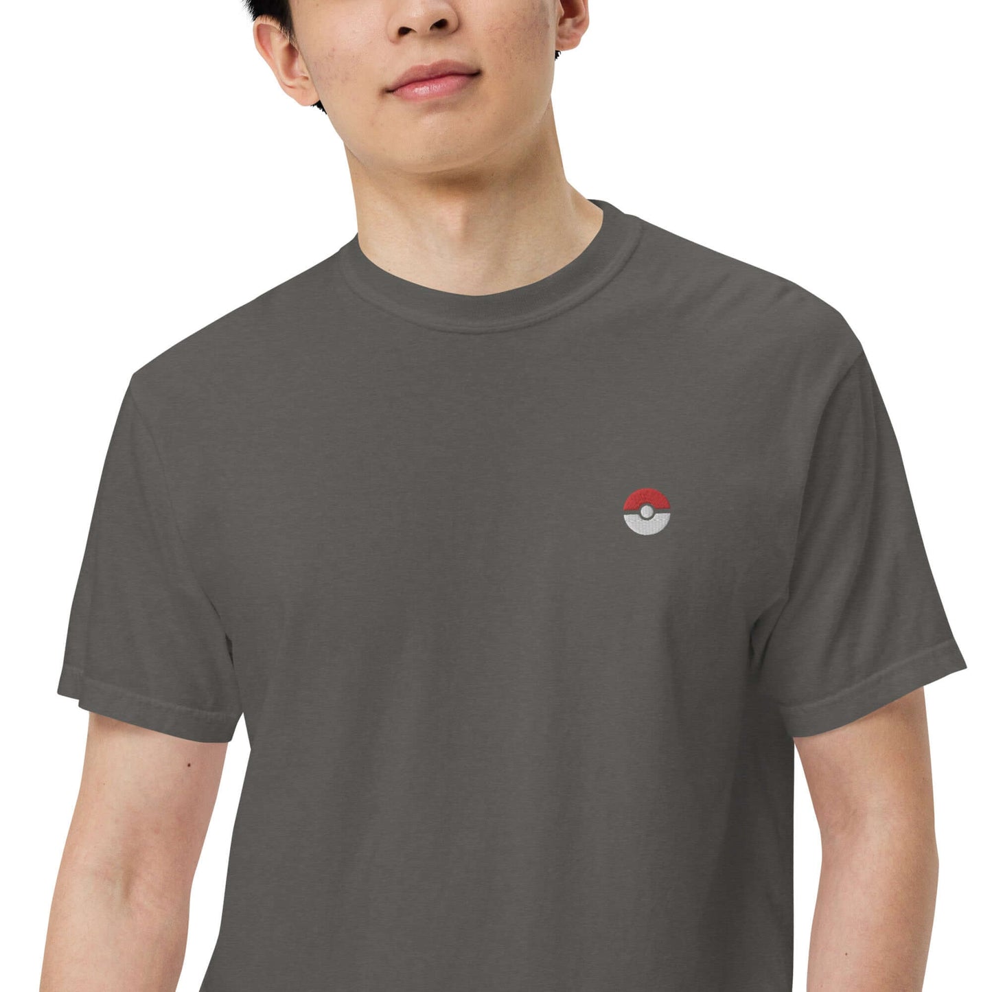 Camiseta Pokemon con Poké Ball Bordada - Estilo gruesa premium Unisex