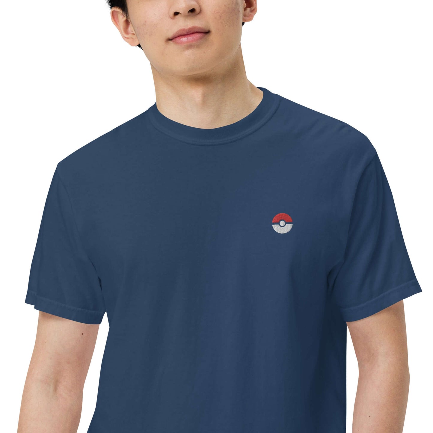 Camiseta Pokemon con Poké Ball Bordada - Estilo gruesa premium Unisex